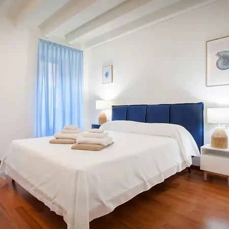 Turchese With Pool شقة توري ديل بيناكو