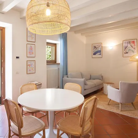 Turchese With Pool * Torri Del Benaco