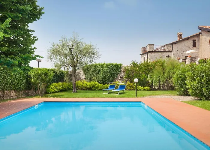 Turchese With Pool
